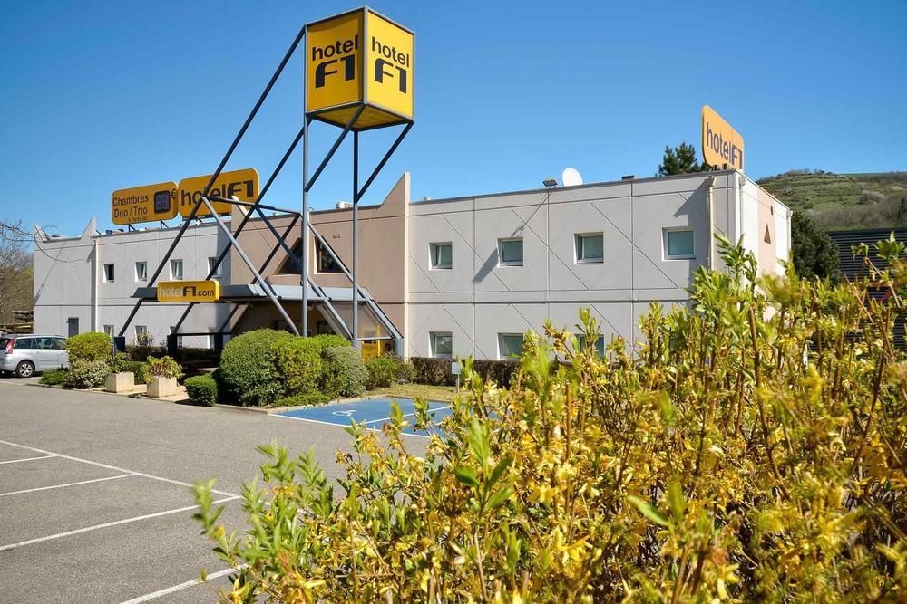Enzo Hotel 1Er Prix Coudes Exterior foto